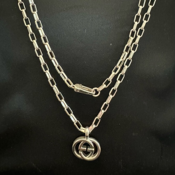Gucci SV925 Interlocking GG Heavy Chain Pendant Necklace w/dust bag and box - Picture 2 of 8